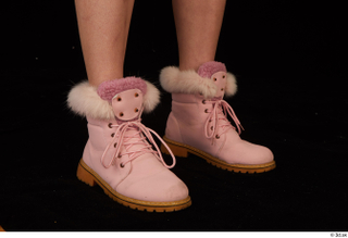 Cayla Lyons foot pink winter shoes 0008.jpg